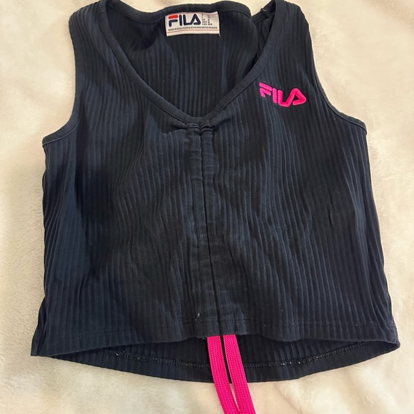 FILA tank 🌺💝🎀 - Picture 2 of 3